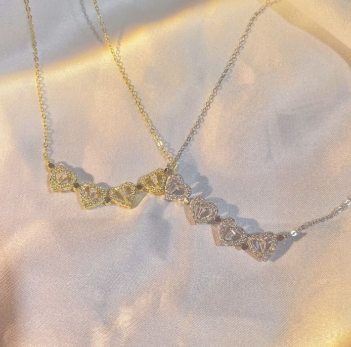 Leaf Clover Pendant Necklace