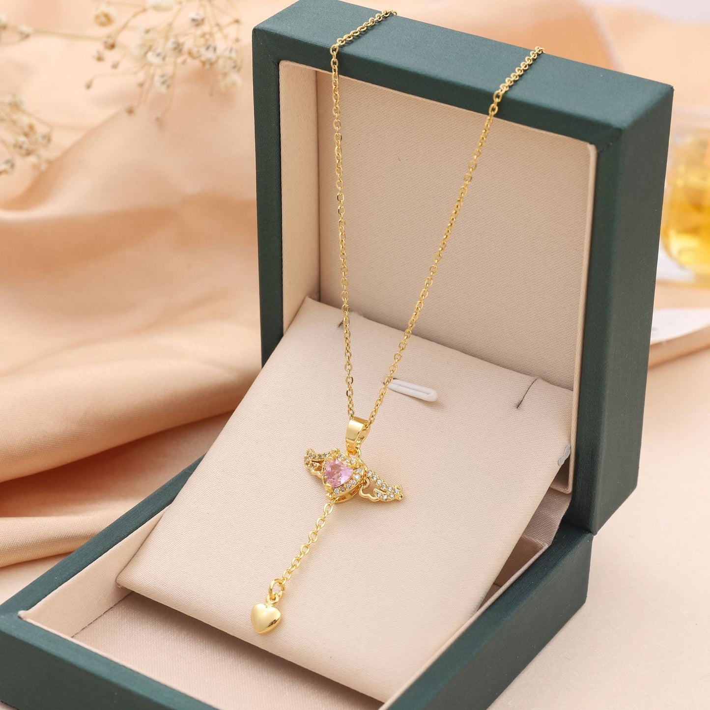 Heart Angel Wings Tassel Necklace With Crystal